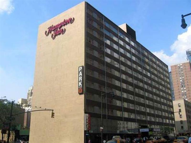 Hampton Inn Manhattan - Times Square South New York Exterior photo